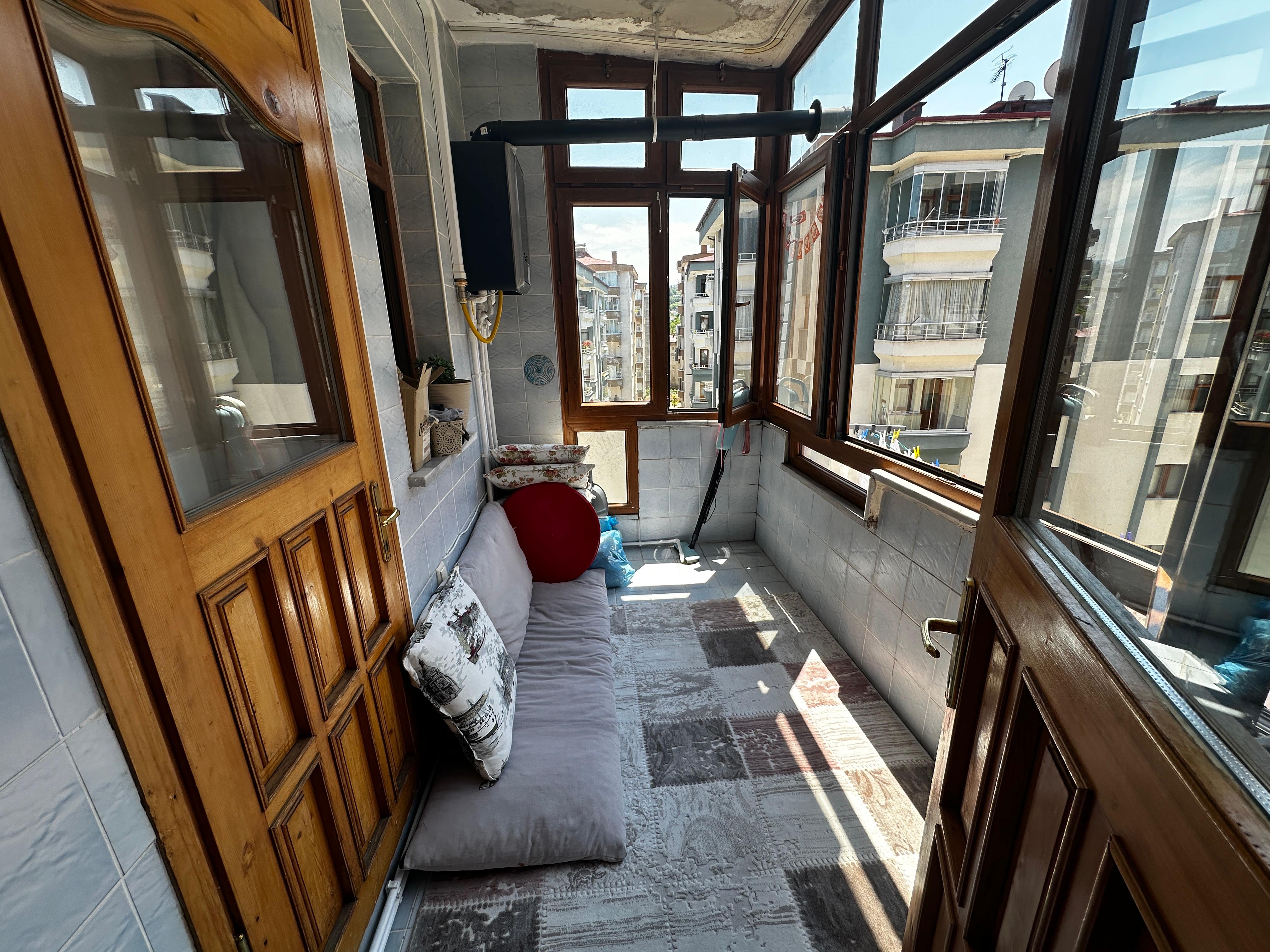 MABEL'DEN YENİKENT SİTESİNDE ASANSÖRLÜ DOĞALGAZLI 3+1 DAİRE